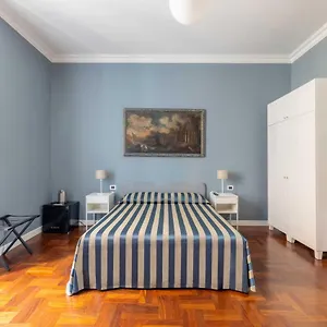 Oda ve Kahvaltı Urent - 4 Fontane Private, Roma